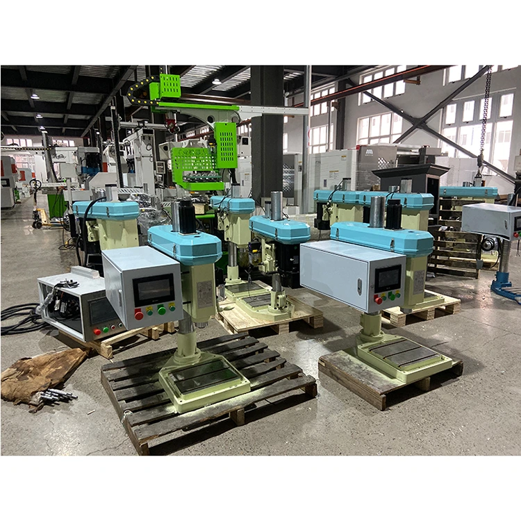 35 servo-juhitud masinat