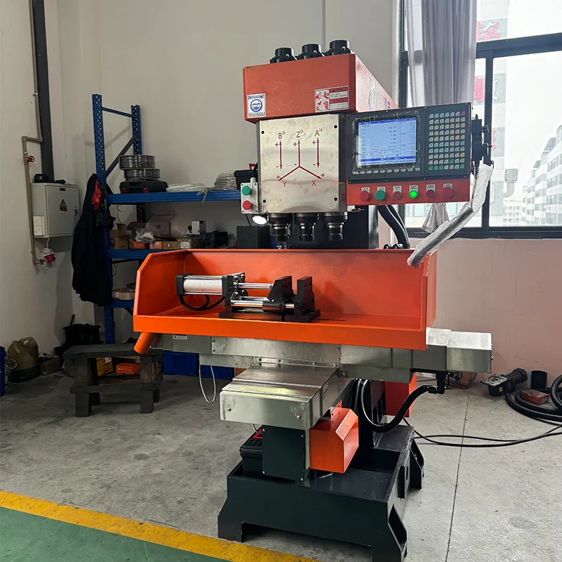 Vertikaalne CNC kolmeteljeline